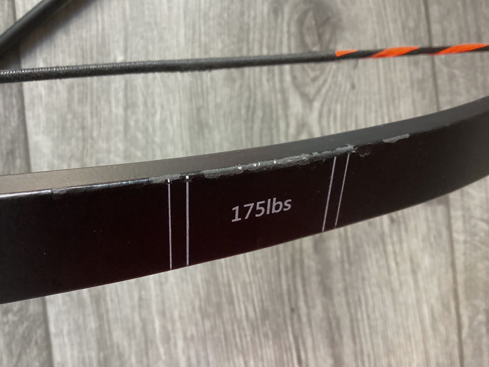 EK Archery Jag II Pro 175 lbs 260 FPS + rotes Punkt