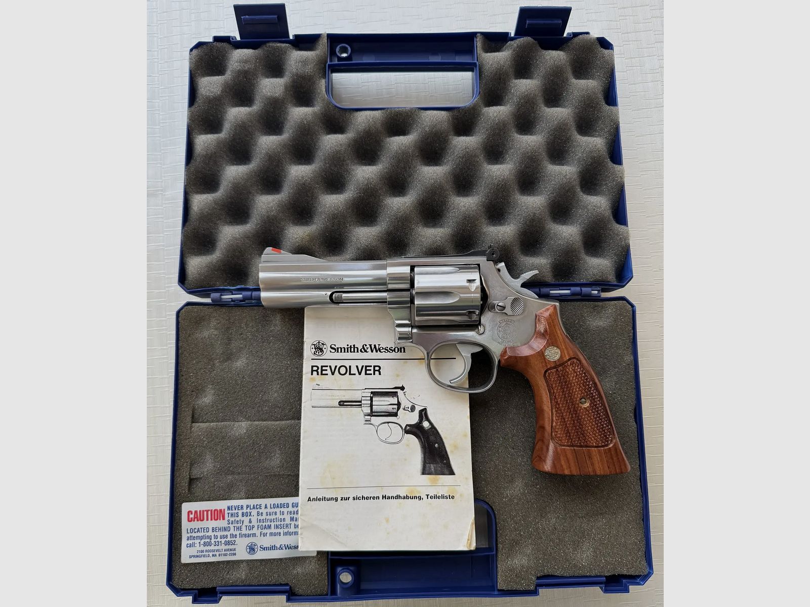 Smith & Wesson Modell 686-3 – 4 Zoll – Kaliber .357 Magnum