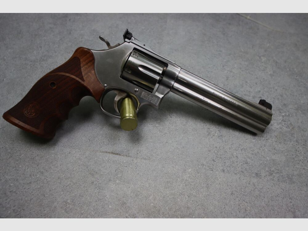 Smith & Wesson Mod 686 Deluxe Match Master