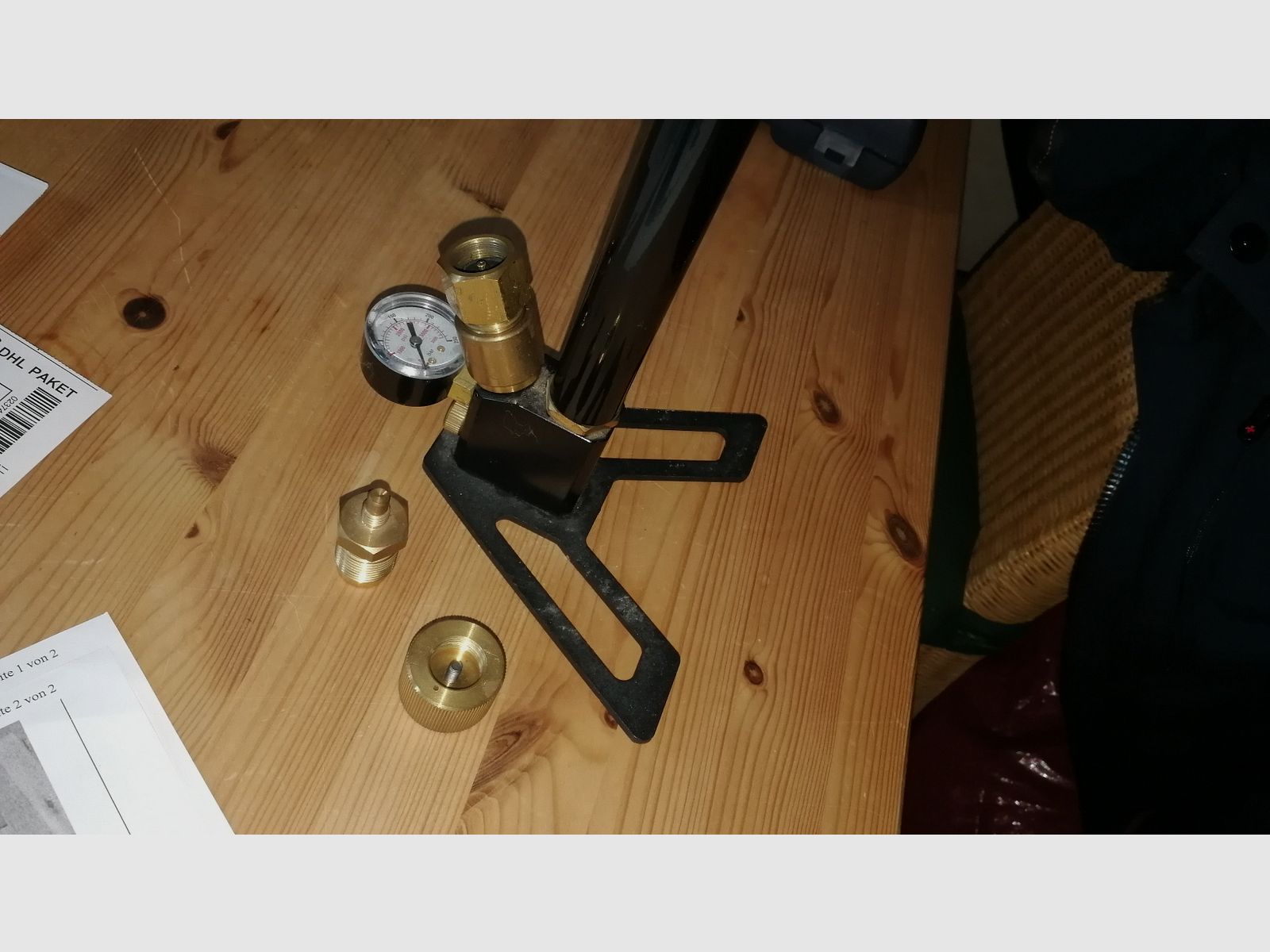 Incienso HW 100 T FSB con bomba de aire comprimido M 220 con mira telescópica, silenciador y accesorios (ver fotos) + 2 rifles de aire más antiguos como regalo