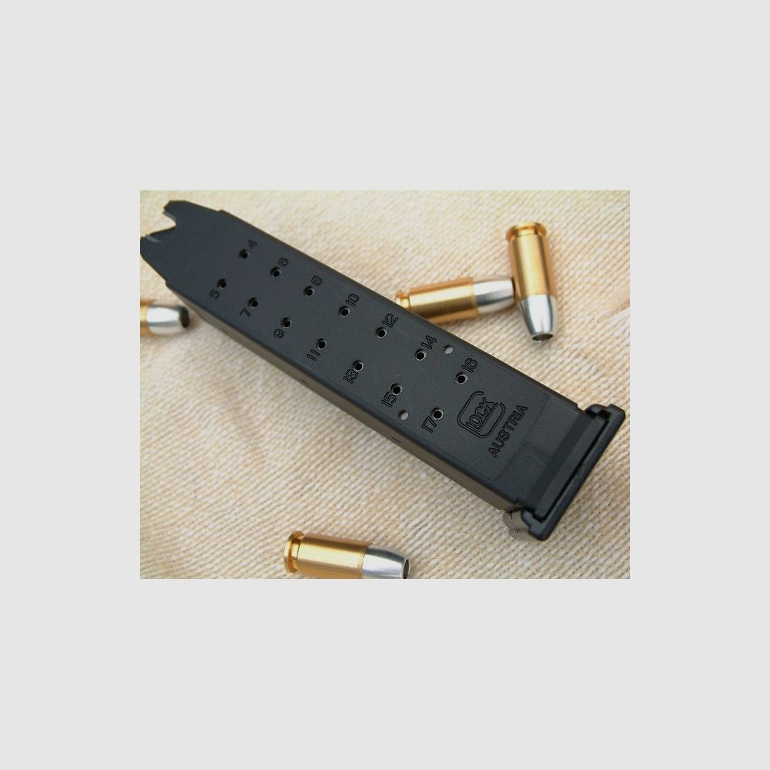 Glock Magazine G17, 17 rds, cal. 9x19, Bild 2 von 2