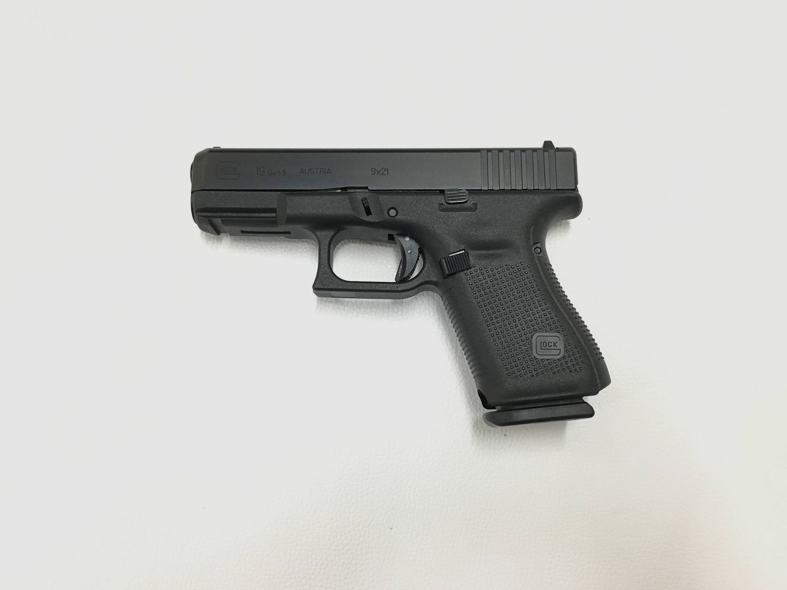 GLOCK 17 GEN. 5 – 9X21 IMI, Bild 1 von 4