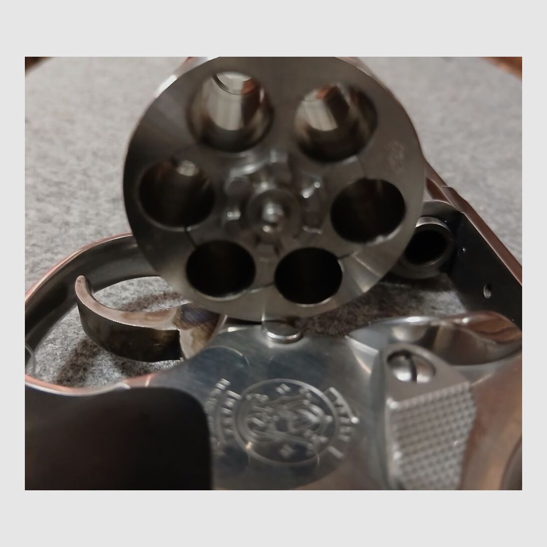 Smith & Wesson 686-4, Bild 4 von 4