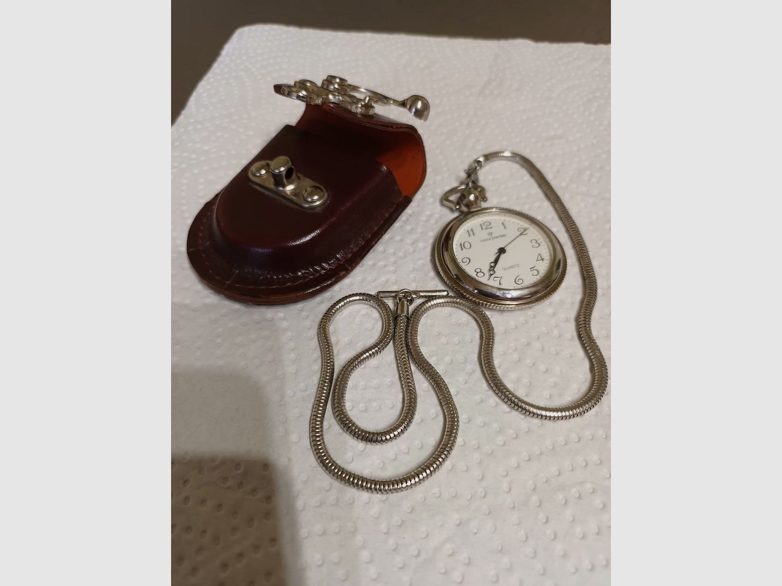 Zakhorloge van Louis Jordan met leren etui