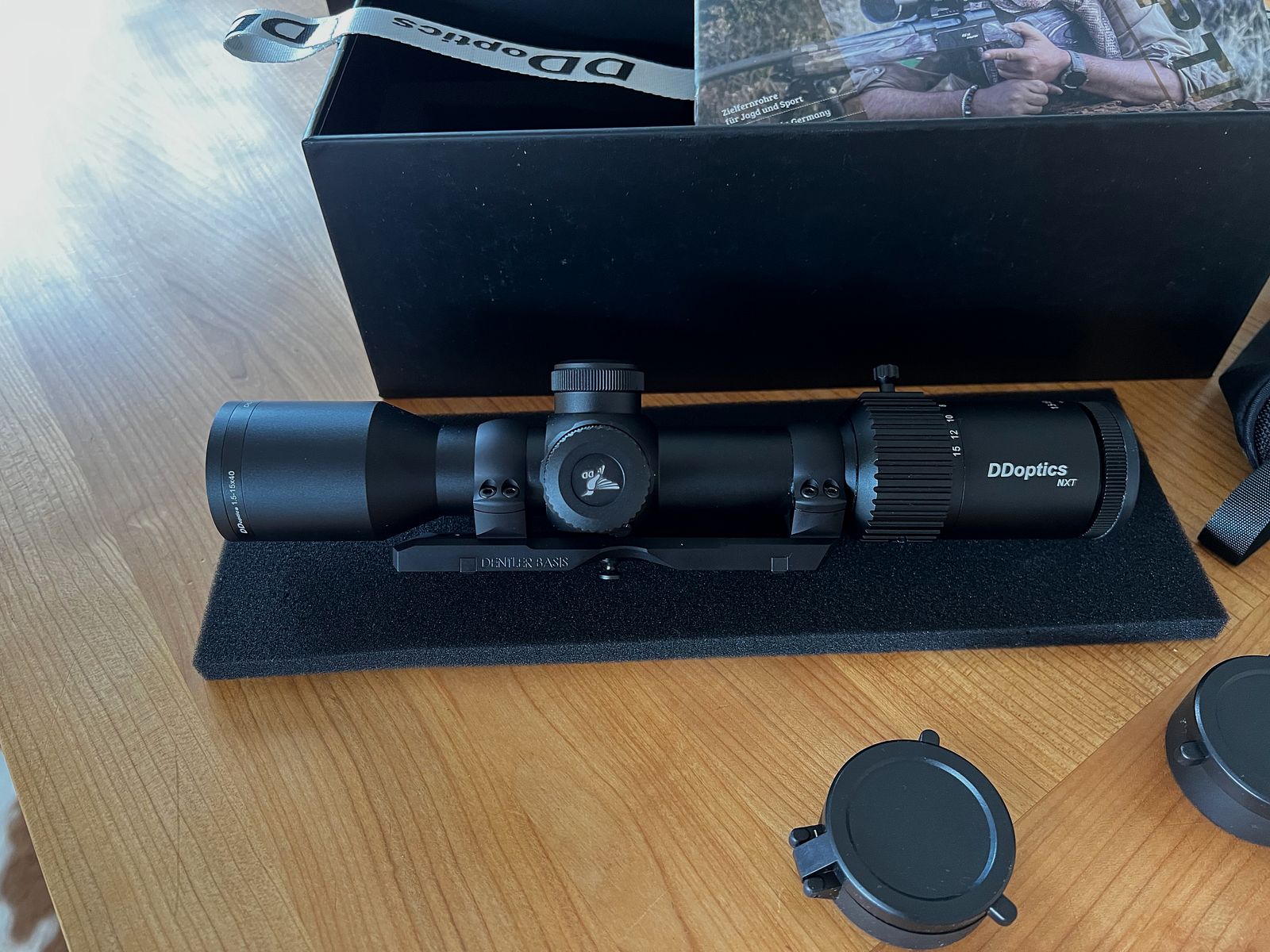 DDoptics NXT  V10   1,5-15X 40  op Dentler