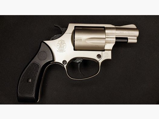 Smith & Wesson Chiefs Special Schreckschussrevolver Kal. 9mm R.K. Nickel (PTB 794)