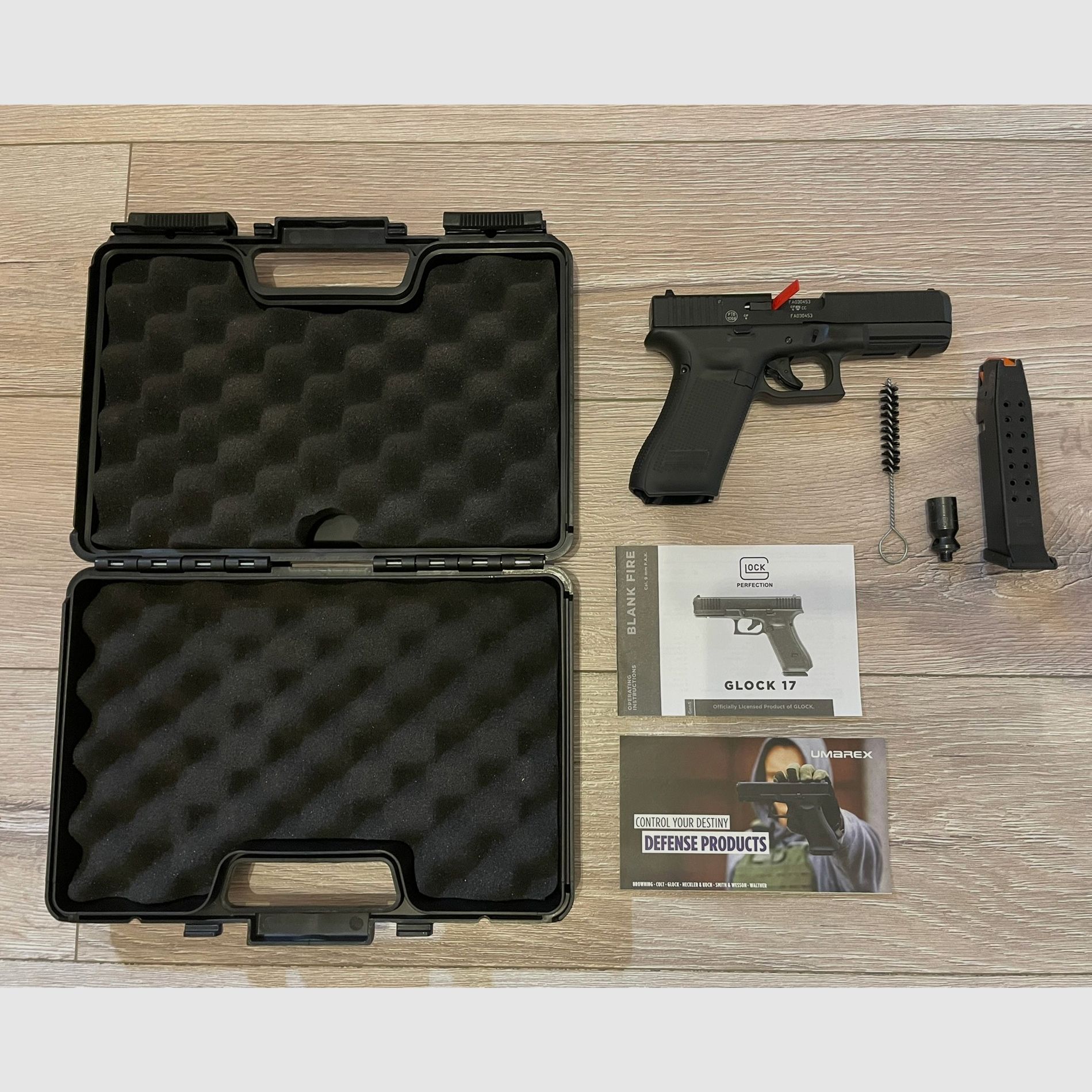 Glock 17 Gen5 Schreckschuss Pistole 9 mm P.A.K. schwarz