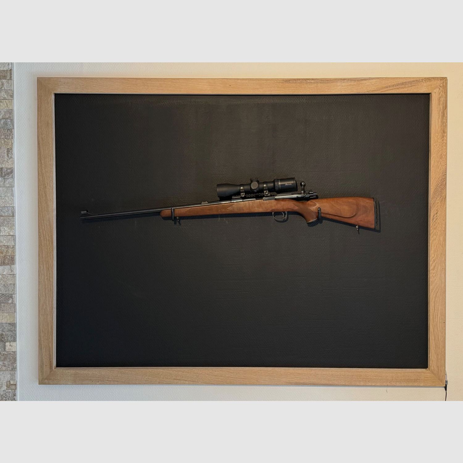 Zastava 98er cal. 8x57 IS con mira Burris 1,5-6x42