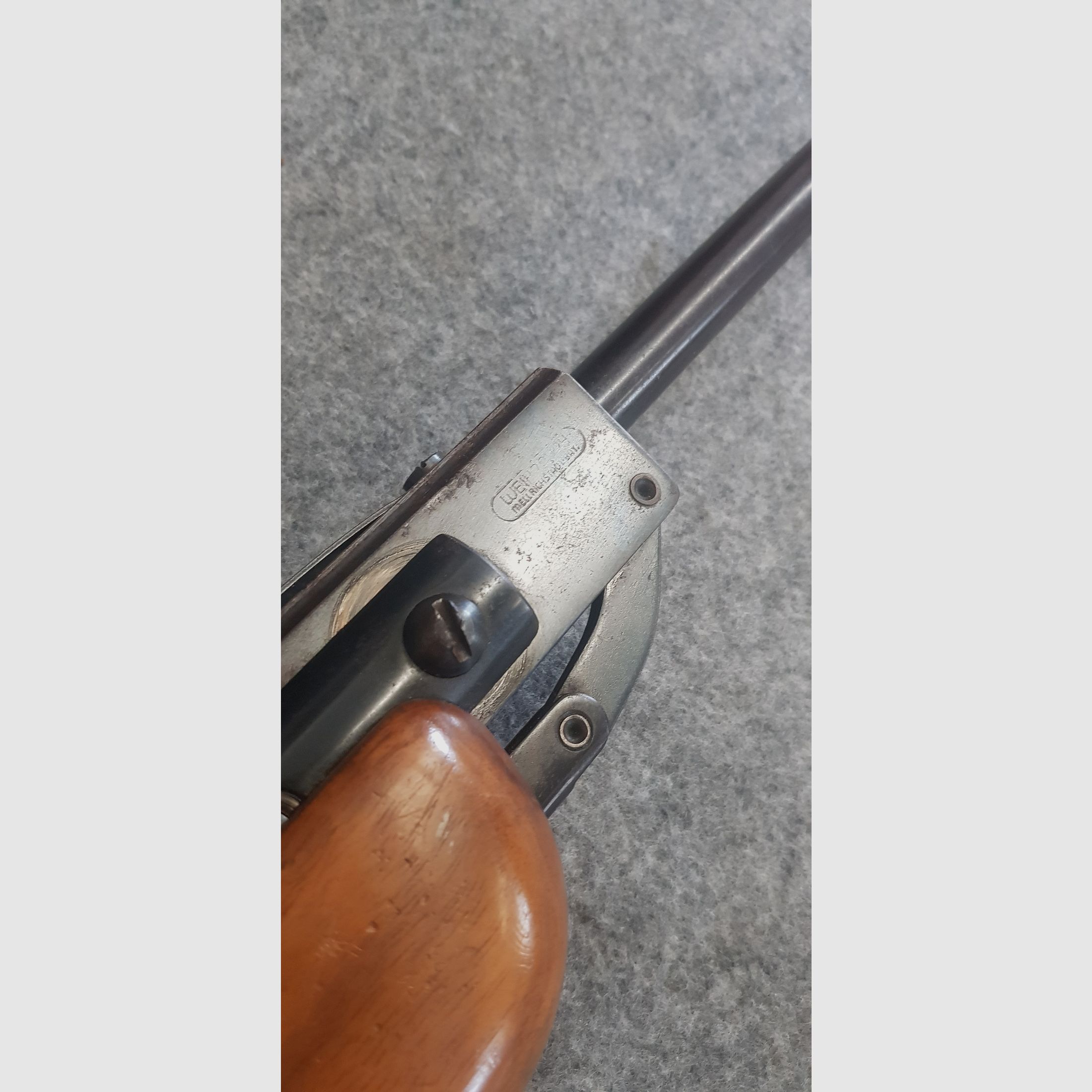 Sehr altes Weihrauch HW55 T  mit Tiroler Walnussschaft Knicker Luftgewehr  ohne F-Zeichen aus den 60iger Jahren cal. 4,5mm Diabolo