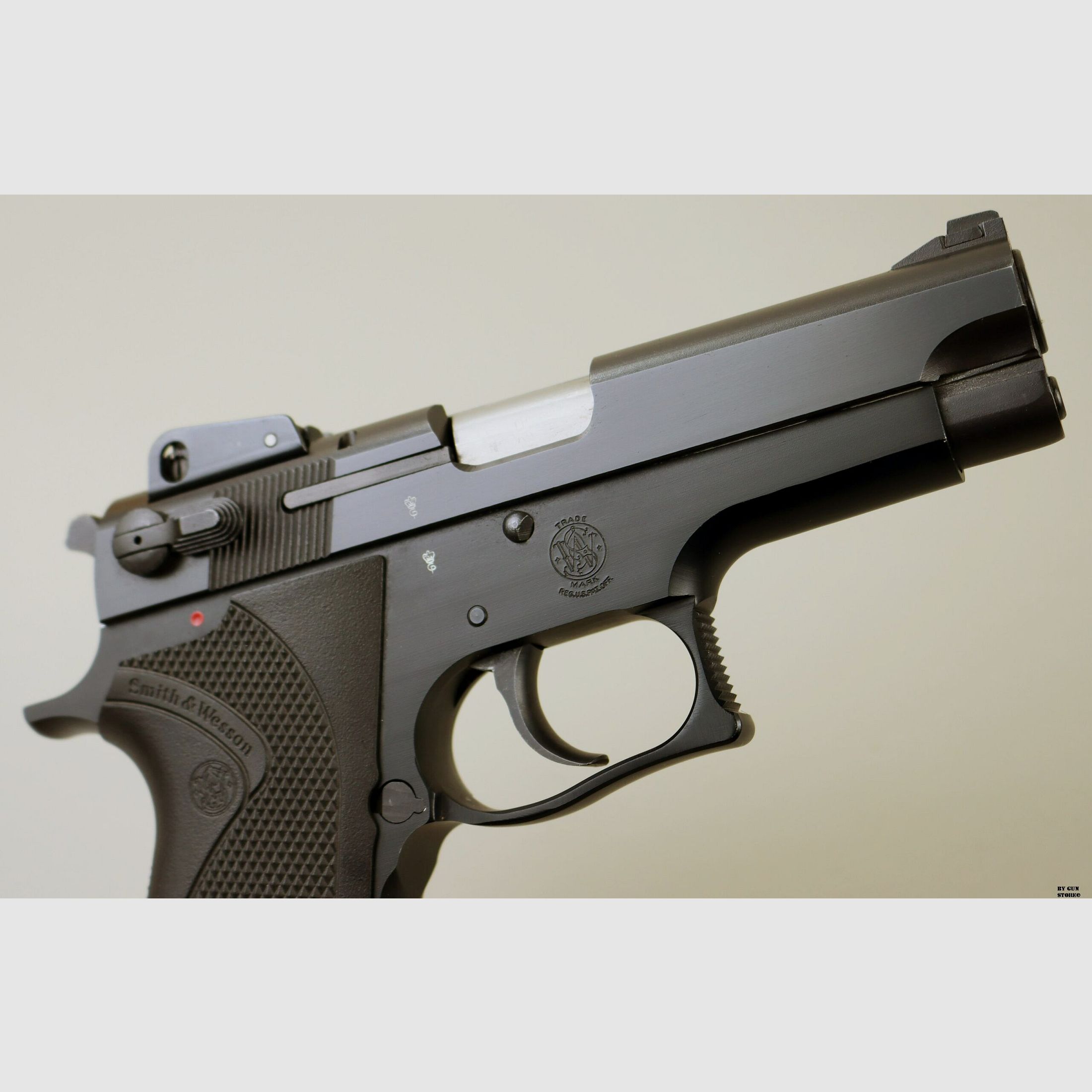 Pistole Smith & Wesson mod. 3904 Kal. 9×19 Matr. TCR6235, Bild 7 von 10