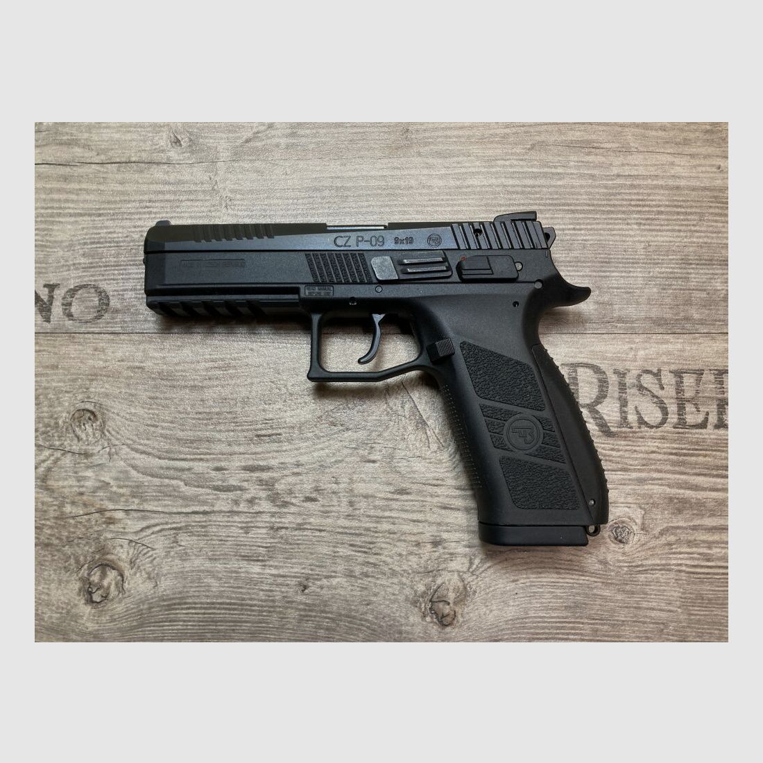 CZ P-09