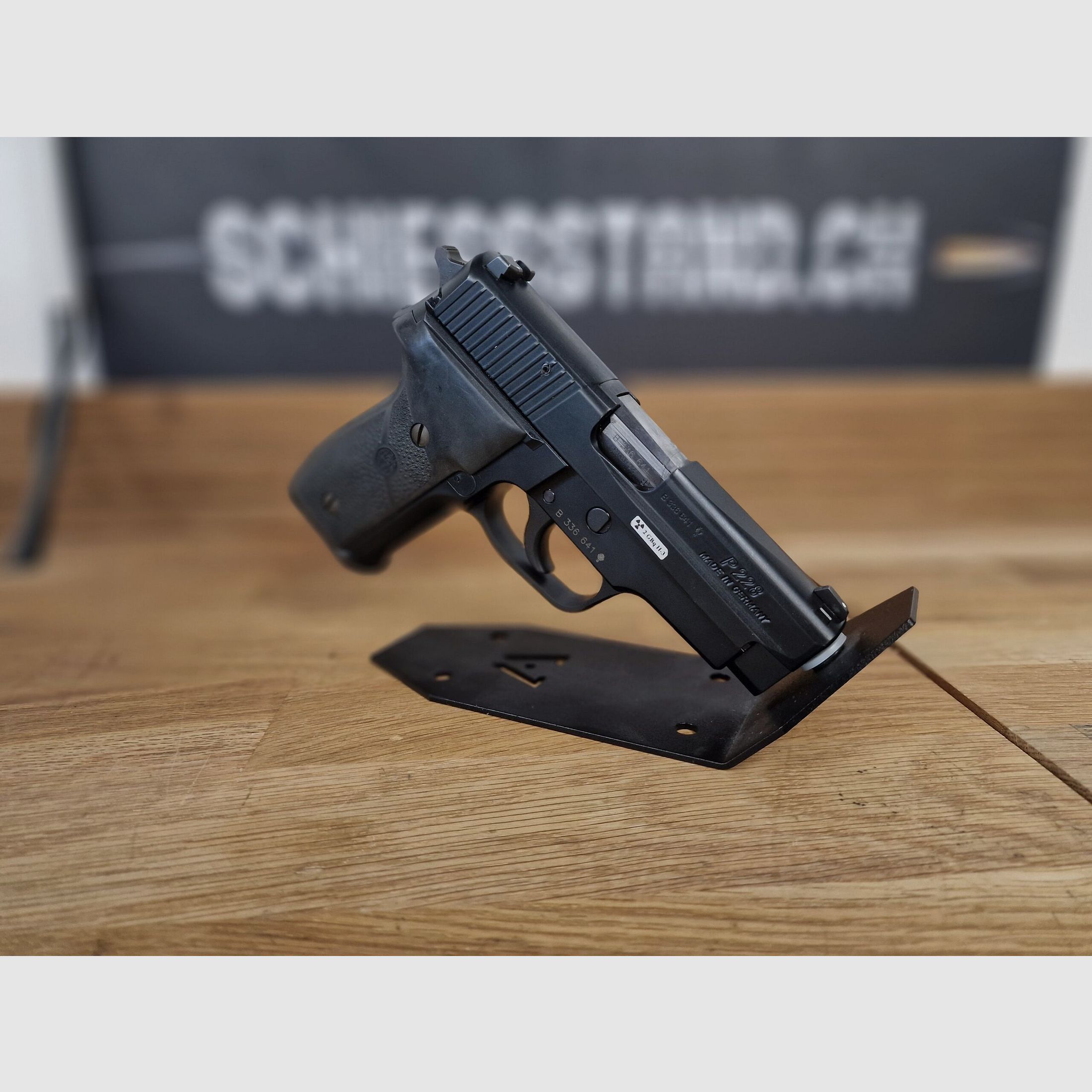Sig Sauer – Pistole / P228 / Kapo ZH / 9mm / Occ., Bild 2 von 2