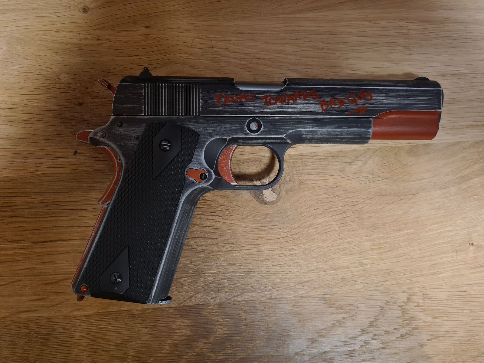 M1911 rot