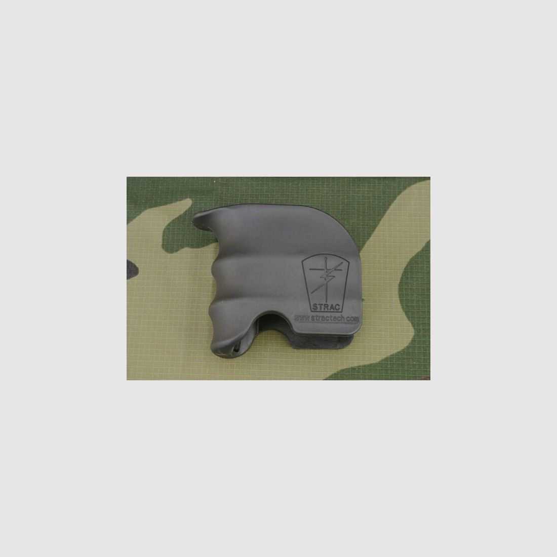Stractech Magazin Well Grip Schwarz Handschutz M4/M16 Softair