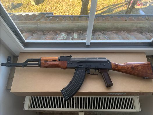 GHK AKM V3 GBB Negotiable price