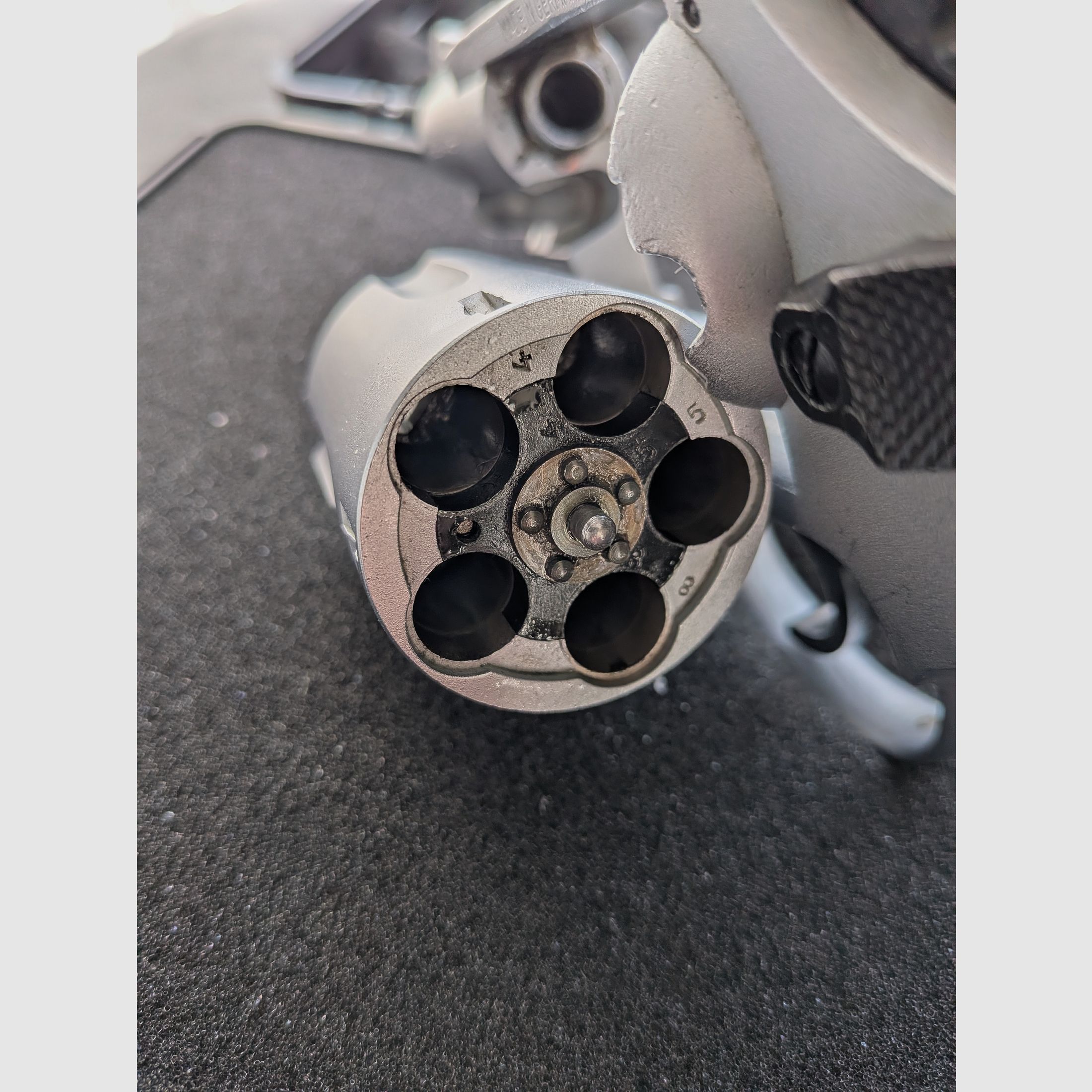 ME 38 Marshal - Revolver - PTB 203/2 - Nickel matt - 9mm Knall - Holzgriff - SSW