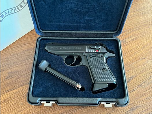 Walther PPK .380ACP / Browning 9mm krótkie z akcesoriami