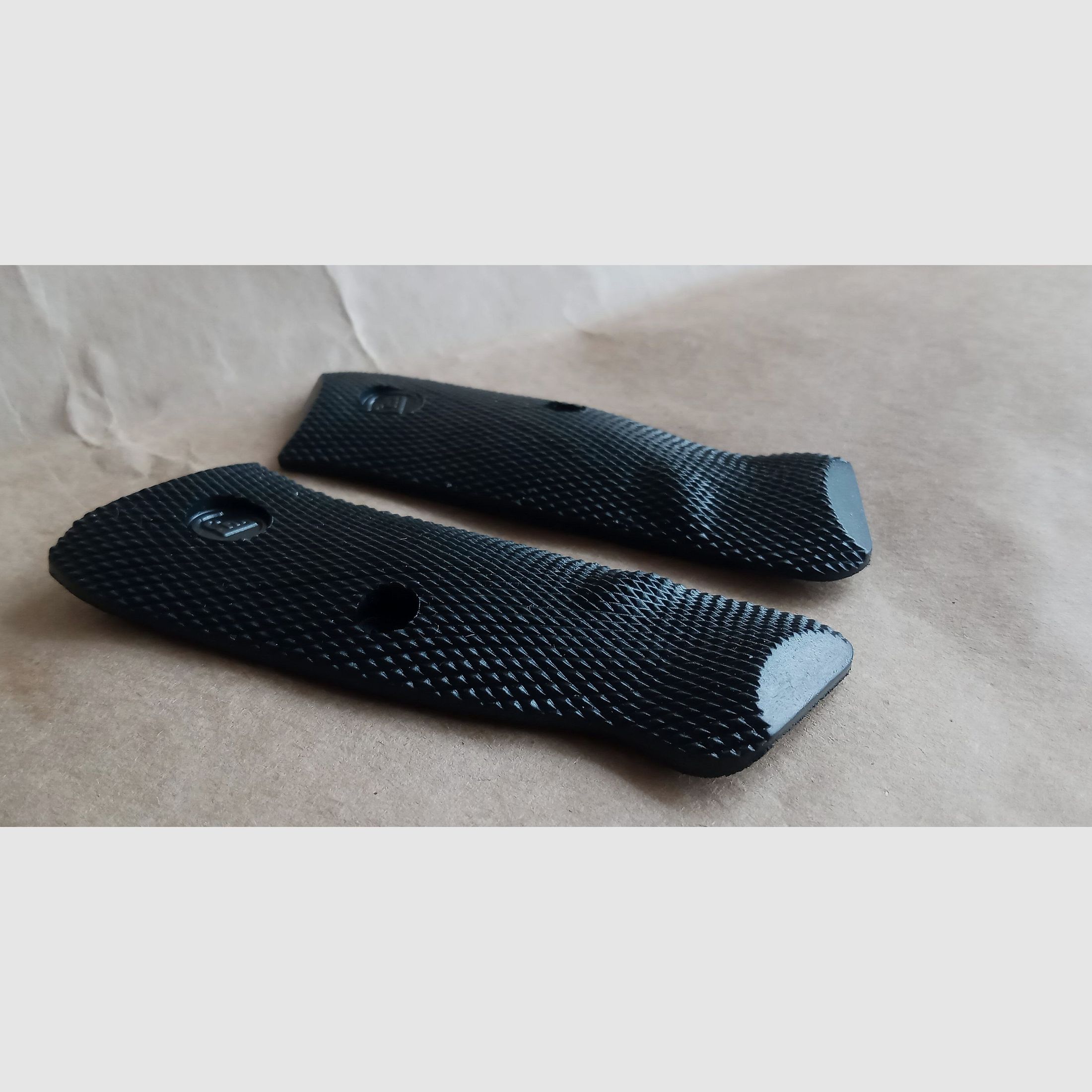 CZ grip panels CZ 75 SP-01 Shadow Shadow 2 RUBBER new ^^^^^^^^^^