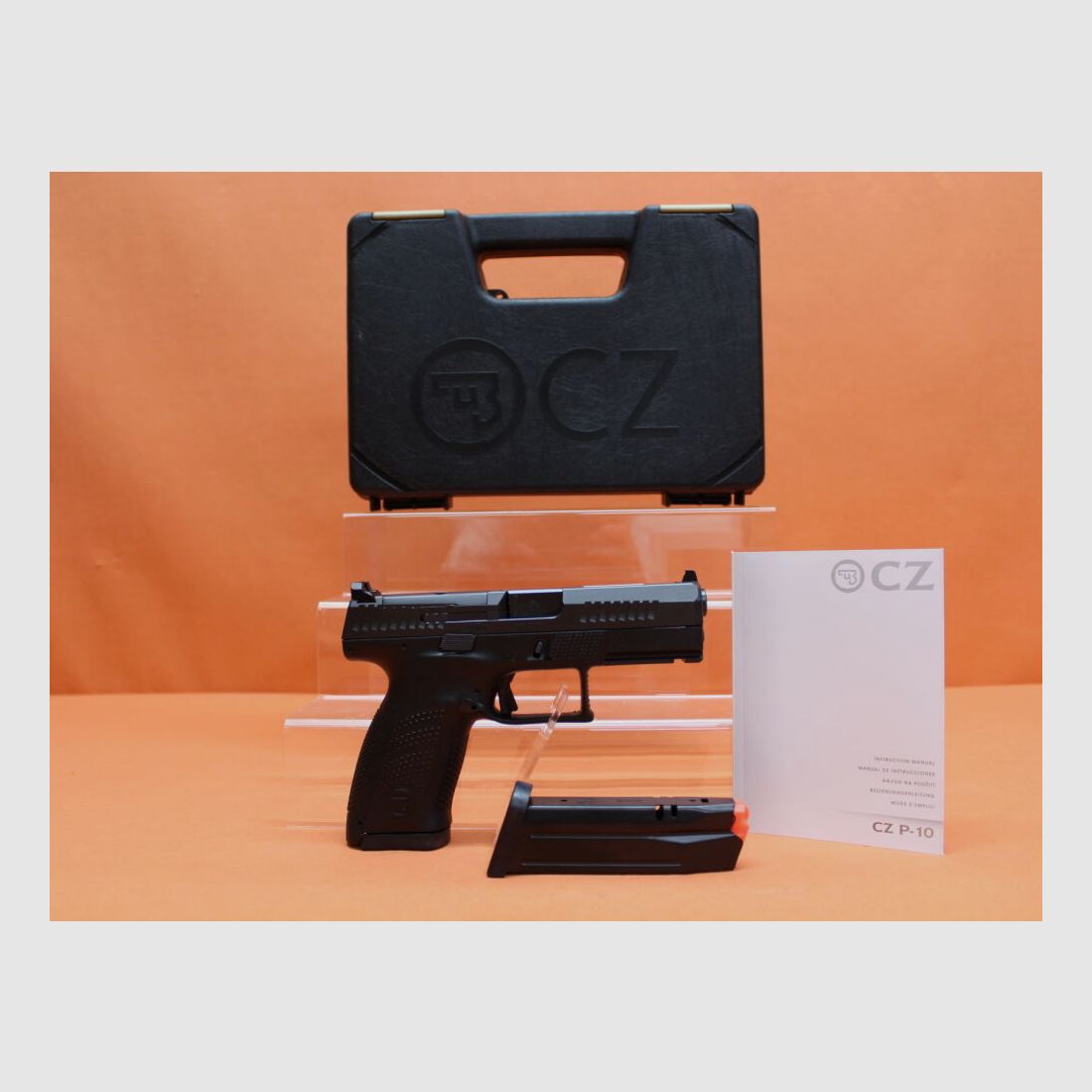 CZUB Ha.Pistol 9mm Luger CZUB CZ P-10C OR Optics Ready 102mm barrel/ for Red Dot Sight (9mm Para/9x19)