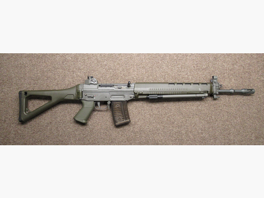 Halbautomatische SIG Mod. PE90 Kal. 5.6mm