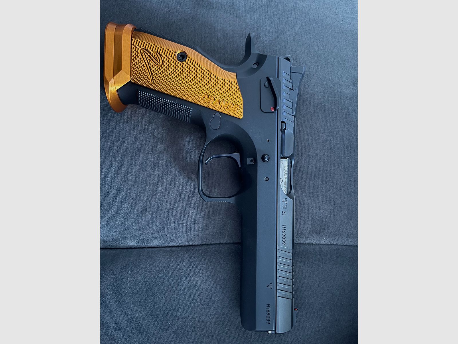 CZ TS 2 Pomarańczowy 40 S&W Nowy.