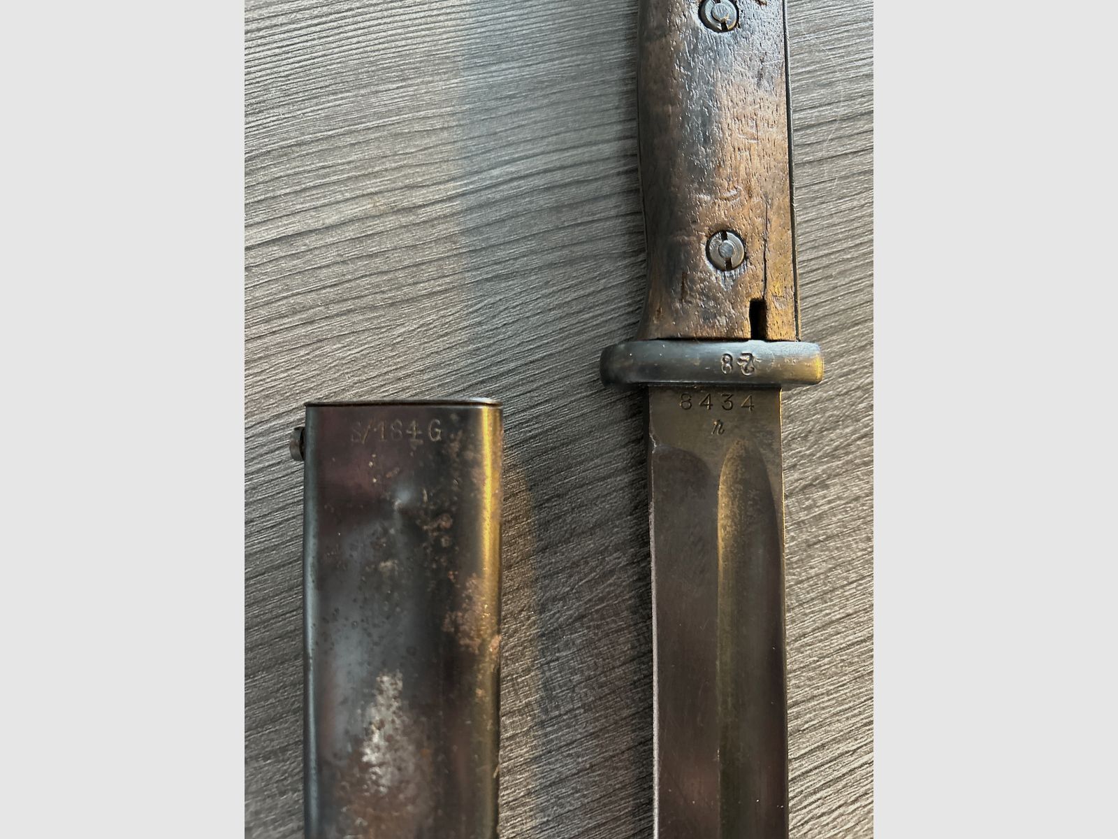 Bajonett Seitengewehr 84/98 III, das Standard-Bajonett der Wehrmacht für den Karabiner 98k