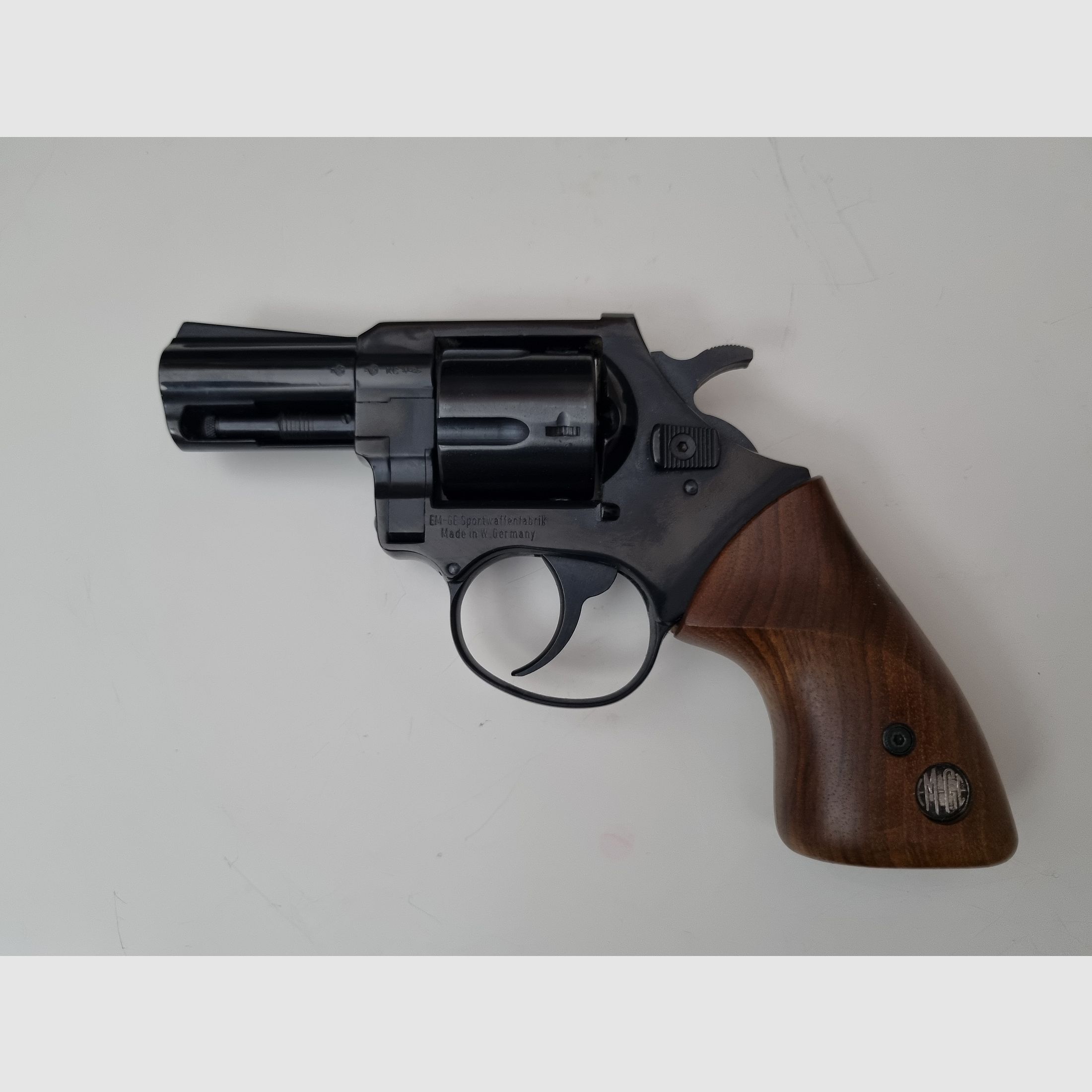 Blank firing revolver EM-GE 42 9mm bang