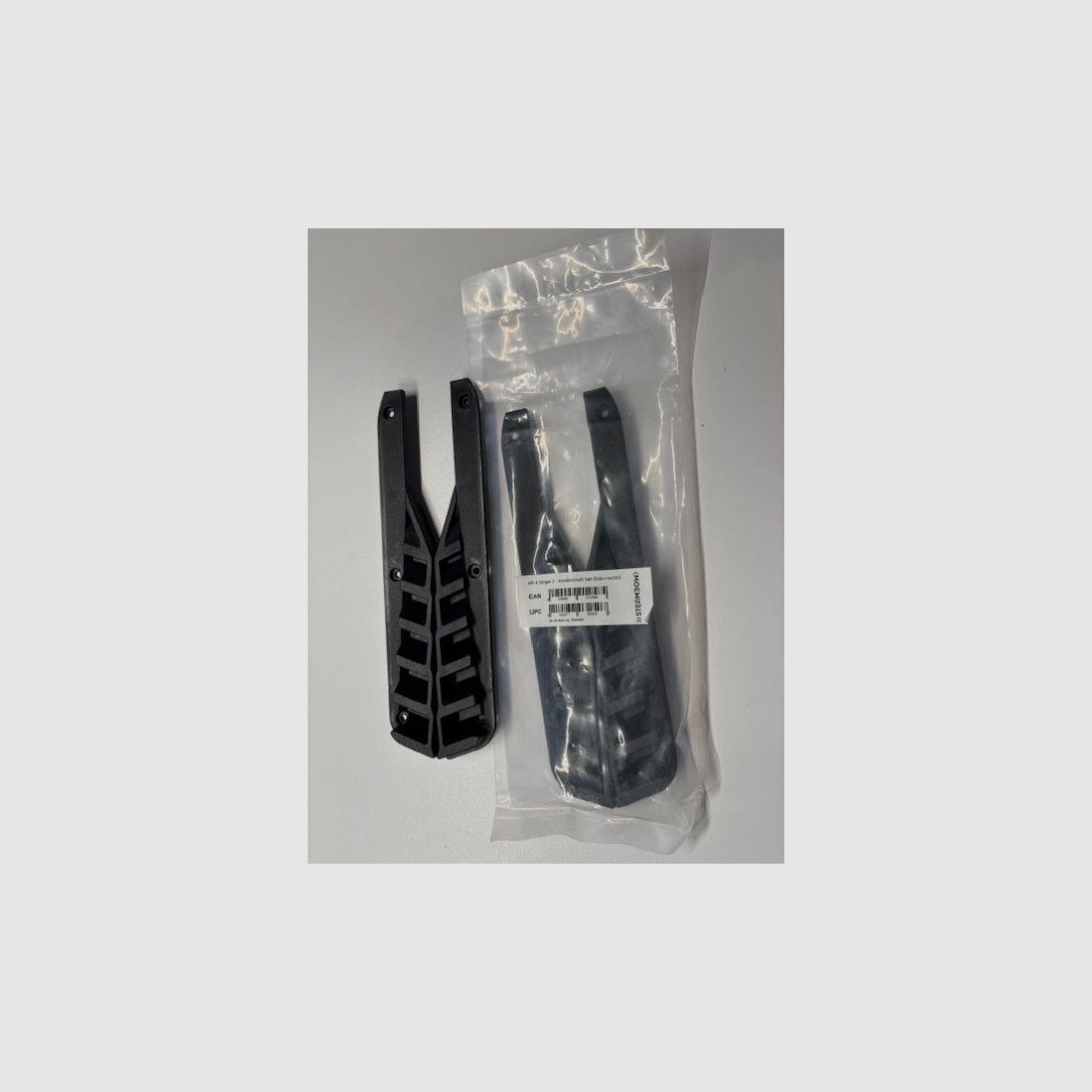 Steambow | AR-6 Stinger II – Seitenteile schwarz für Vorderschaft (Set - links + rechts) - NEU/OVP + BONUS-Seitenteile