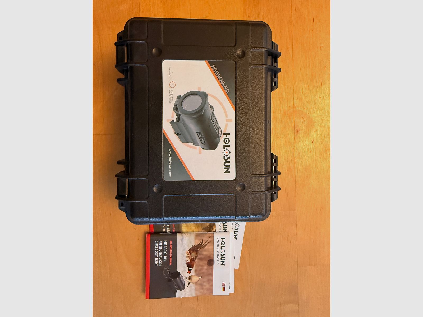 Holosun ELITE HE530G-RD avec boîtier en titane