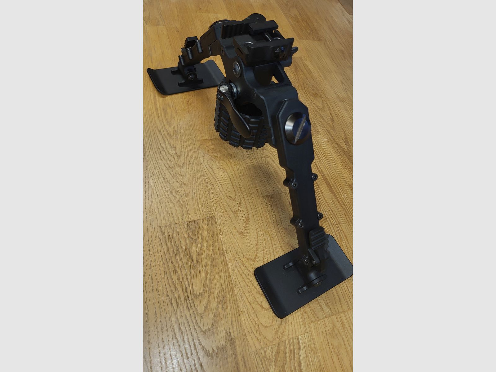 Bears Bipod IV