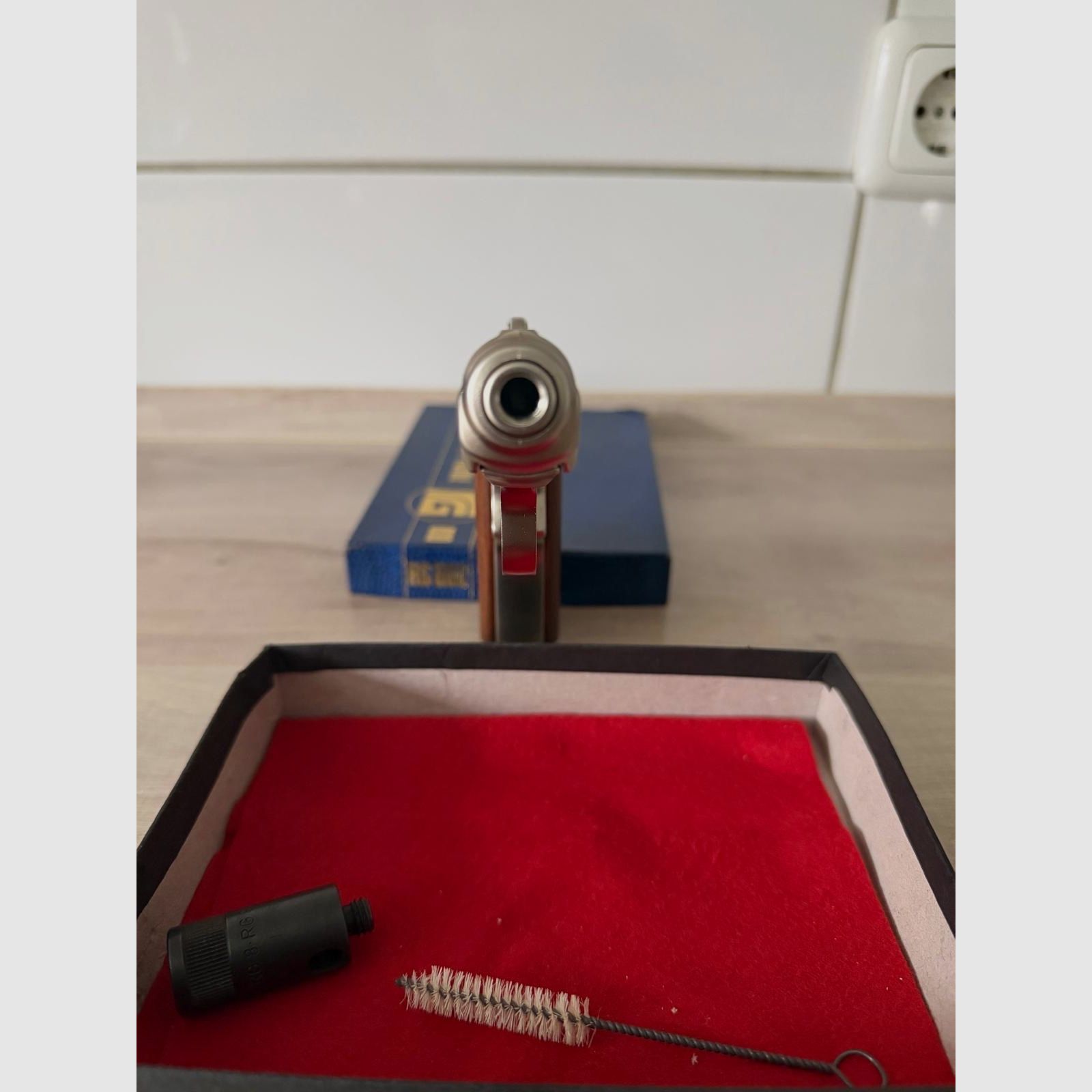 Röhm RG 800 8 mm K. Bang blank firing gas pistol OVP unfired