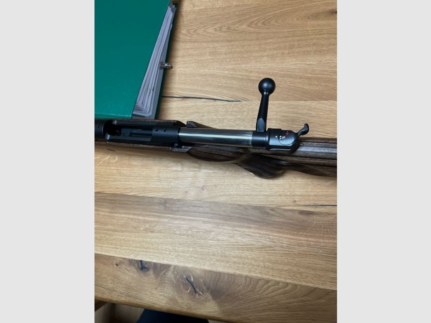 Mauser M 12 Max, Lochschaft, verstärkter Lauf, Lauf mit Mündungsgewinde 15x1, mit Handspanner Kaliber 30-06 Spring, Sonderpreis