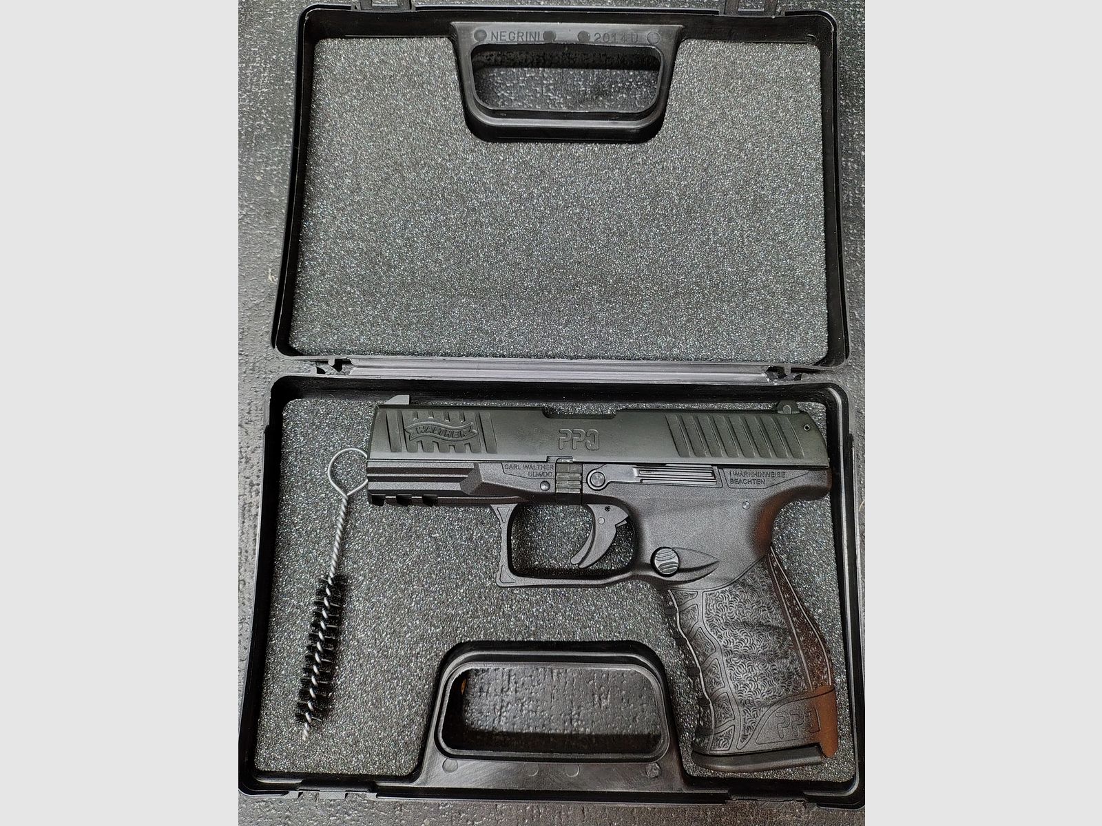 Walther PPQ M2 Black PAK/Schreckschuss