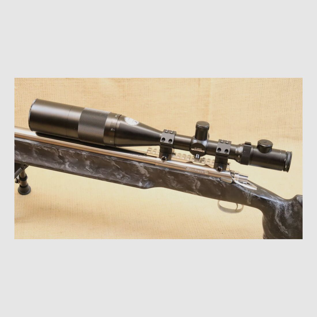 Henke SMH Precision .308Win mit Nightforce Zielfernrohr 12-42x56BR Absehen beleuchtet