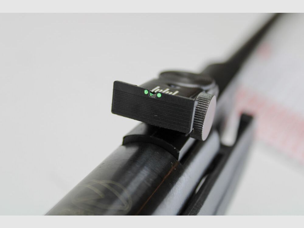 Fucile ad aria LG Gamo Shadow 1000 calibro 4,5mm calcio in plastica F-segno