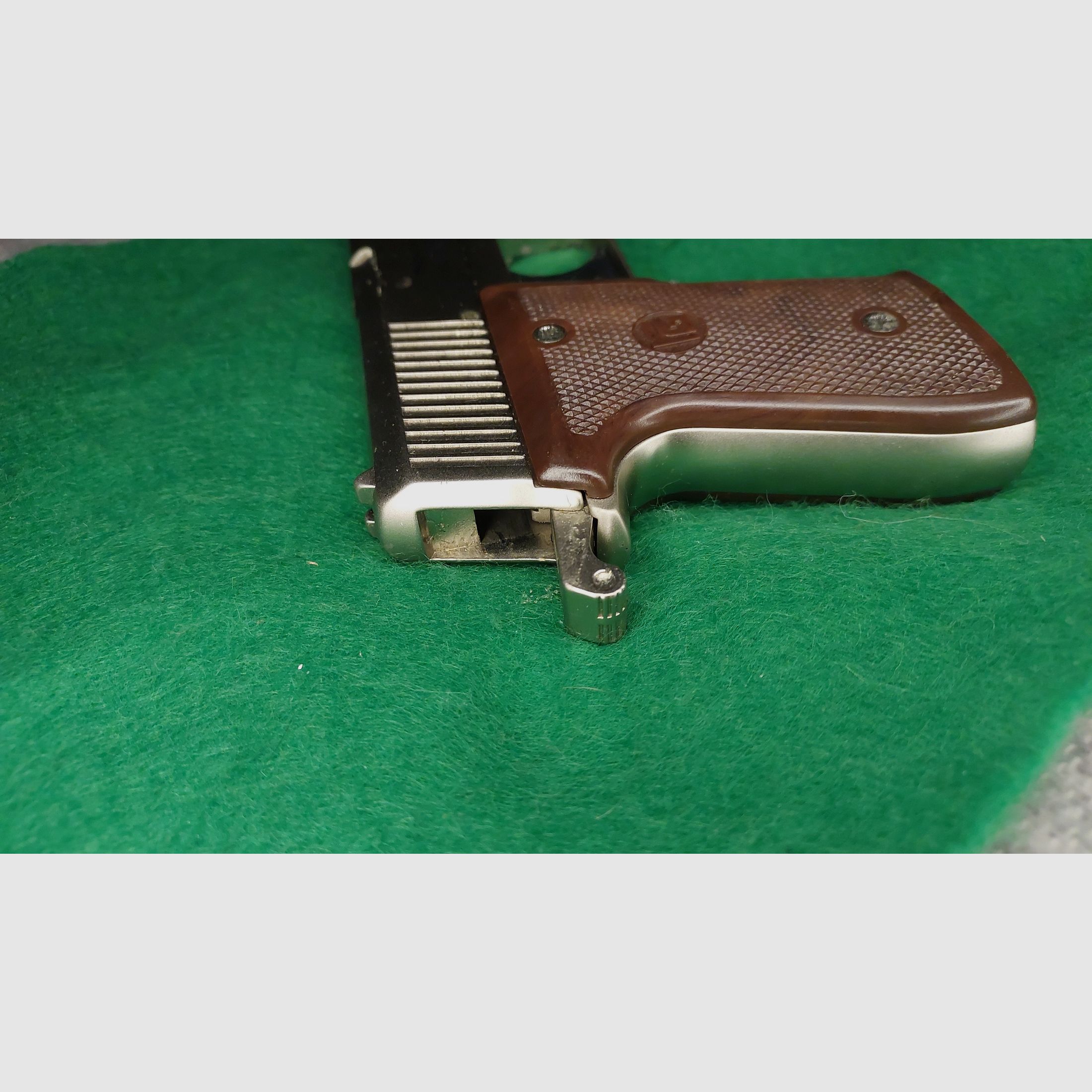 Röhm RG 300 Schreckschuss Pistole (RG300) Kal. 6mm Flobert VERNICKELT (PTB 327)