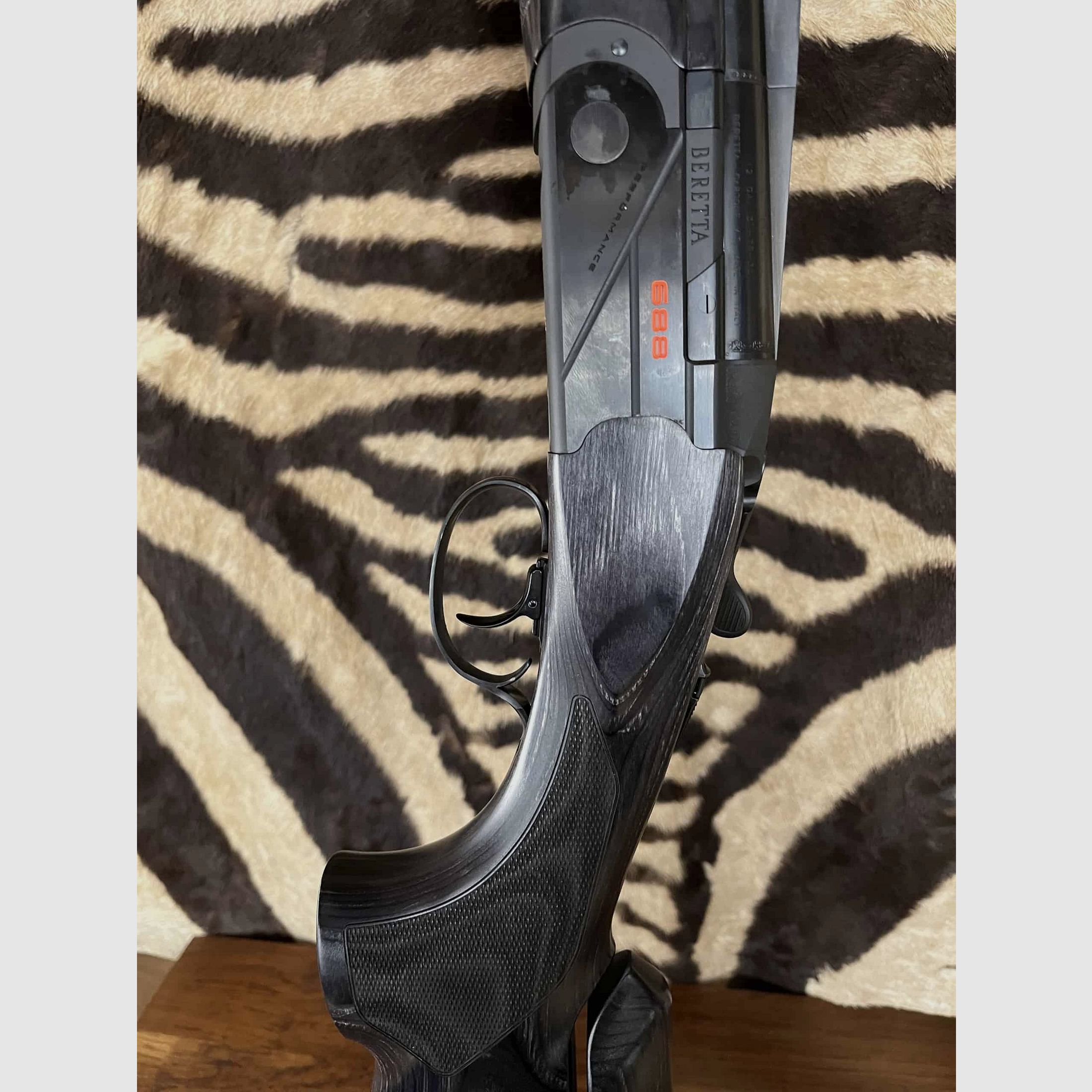 Beretta 688 Black Sporting X-Trap B-Fast – Kal. 12/76 – ca. 76 cm – 5 externe Chokes – Waffenkoffer, Bild 11 von 13