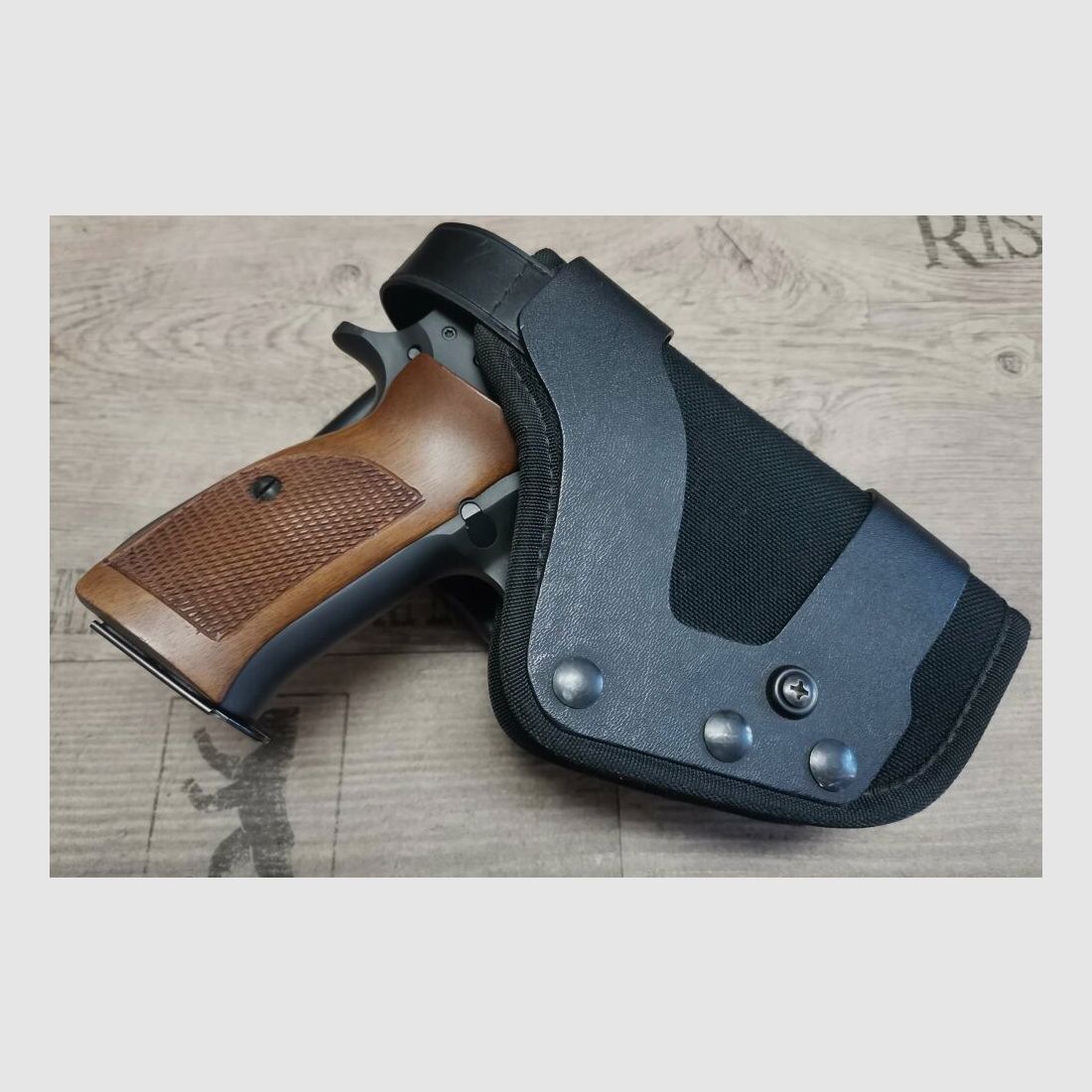 ZBROJOVKA BRNO M75 Combat 9mmLuger, Bild 5 von 8