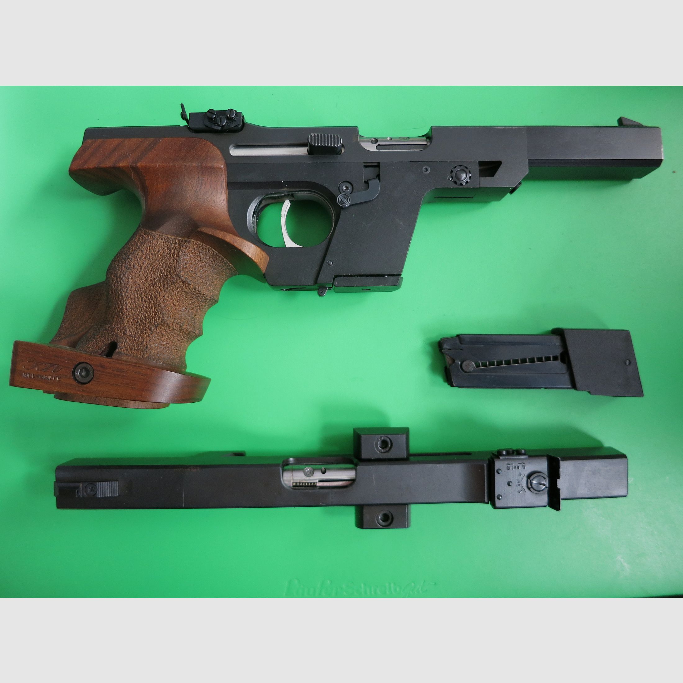 Sportpistool Walther GSP Kaliber .32 SW long WC, Sportgreep + Wisselsysteem .22lr      #98+97