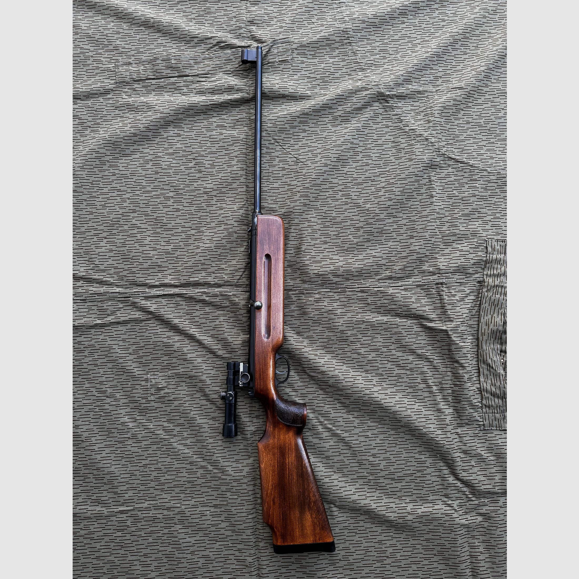 Fusil à air comprimé Haenel 311 État impeccable RDA Rare