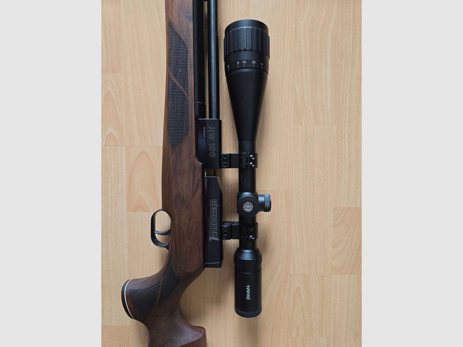 Weihrauch HW 100 mit Zubehör 