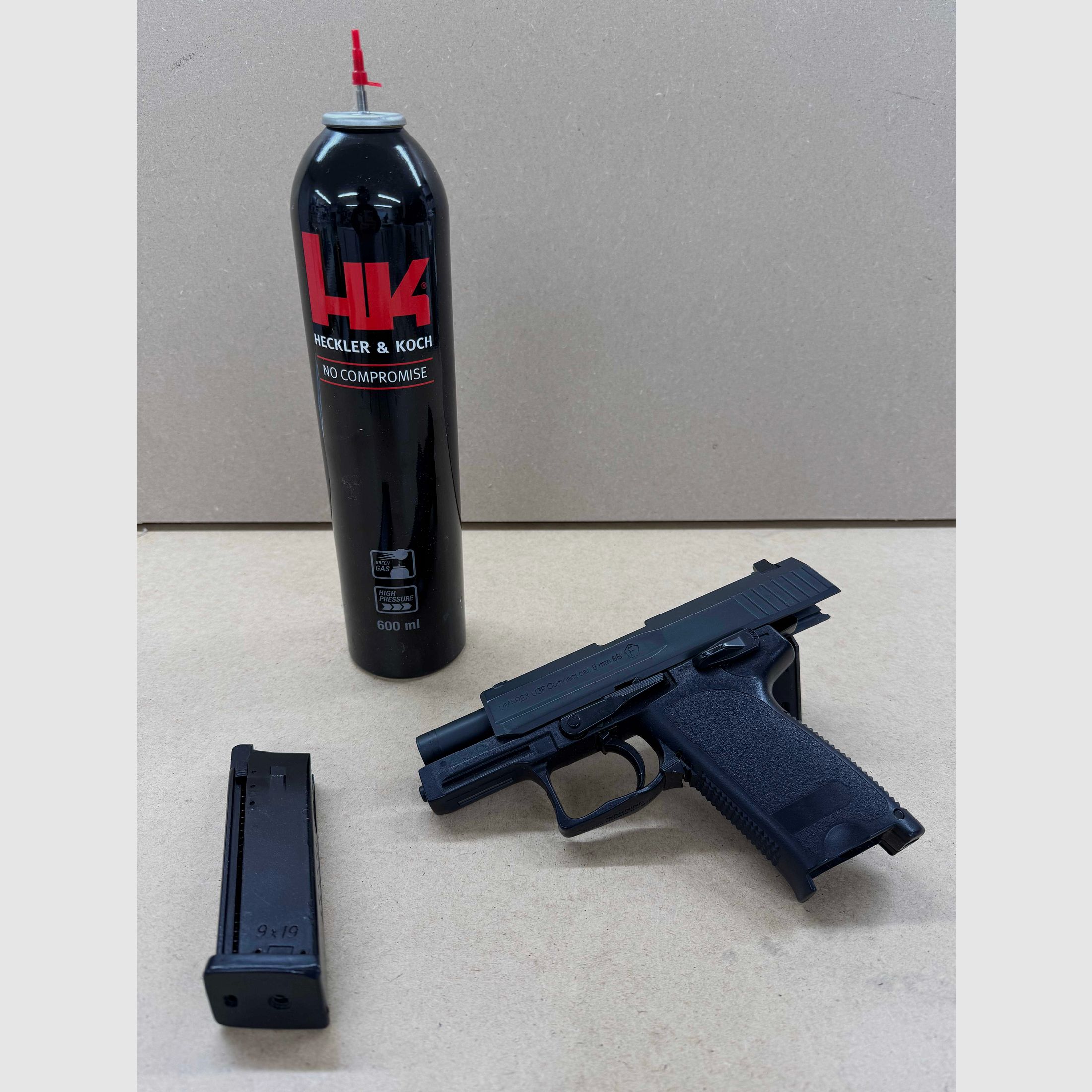 Umarex USP Compact GBB – Bastlerobjekt (Magazin undicht) | viel Zubehör