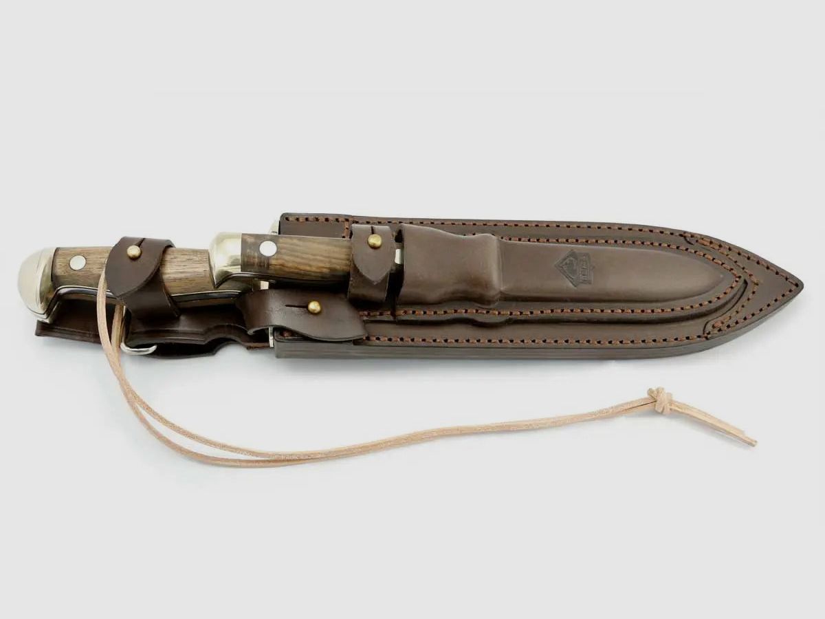 Cuchillo de caza PUMA (waidblatt con nicker), madera de nogal