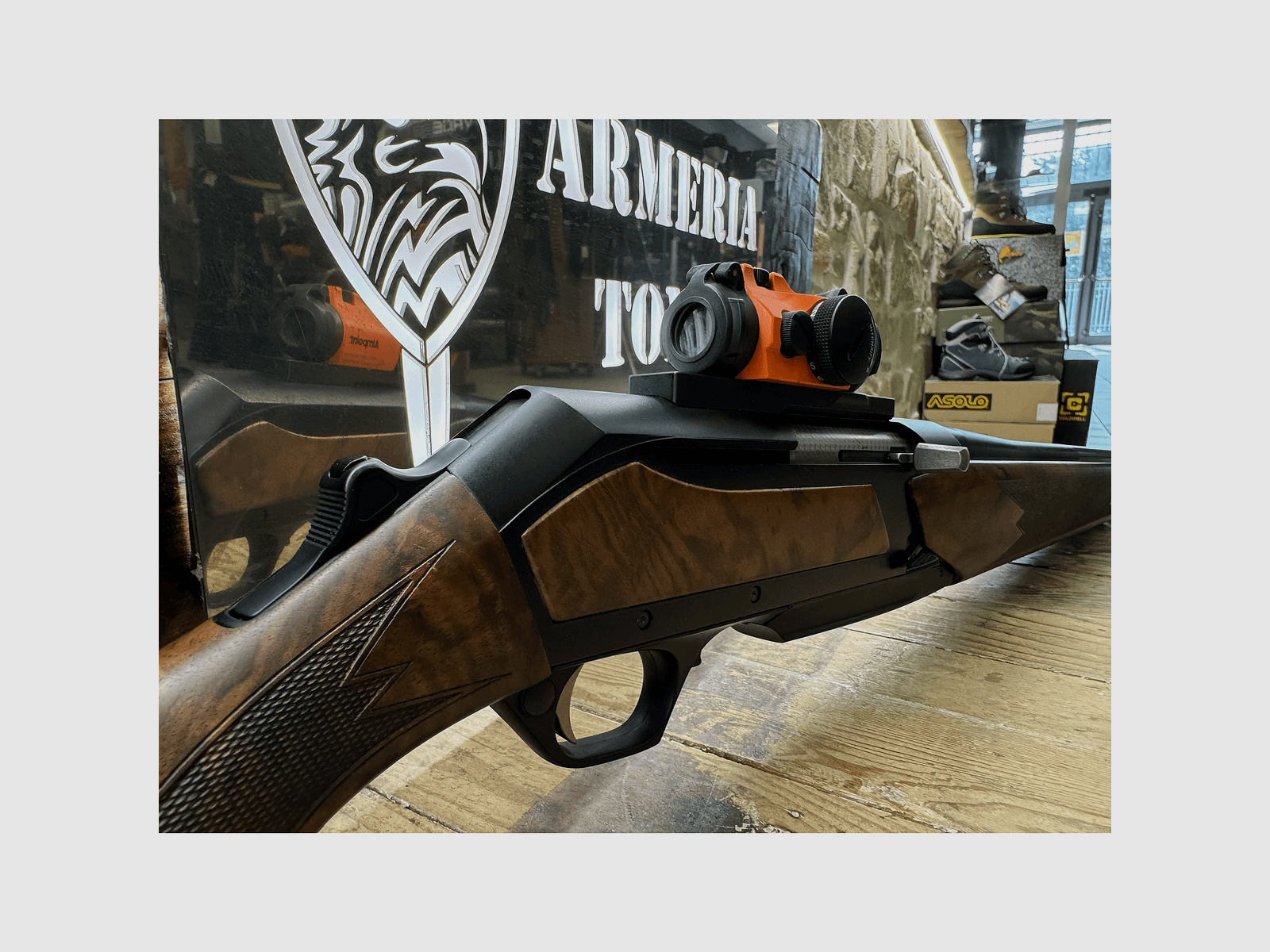 UŻYWANY – KARABINA – BROWNING BAR ZENITH WOOD kal. 300 Win. Mag., zdjęcie 3 z 6