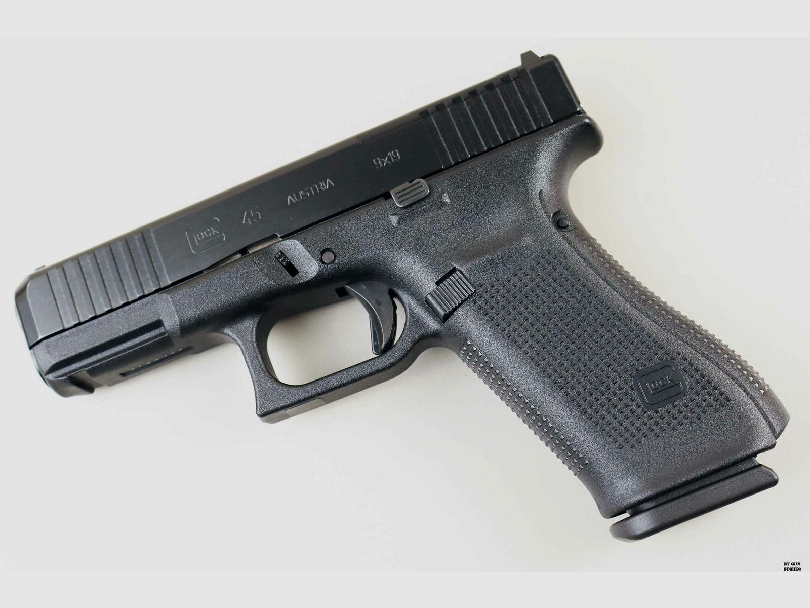 Pistola GLOCK mod. 45 FS MOS cal. 9×19 parabellum, imagen 2 de 6