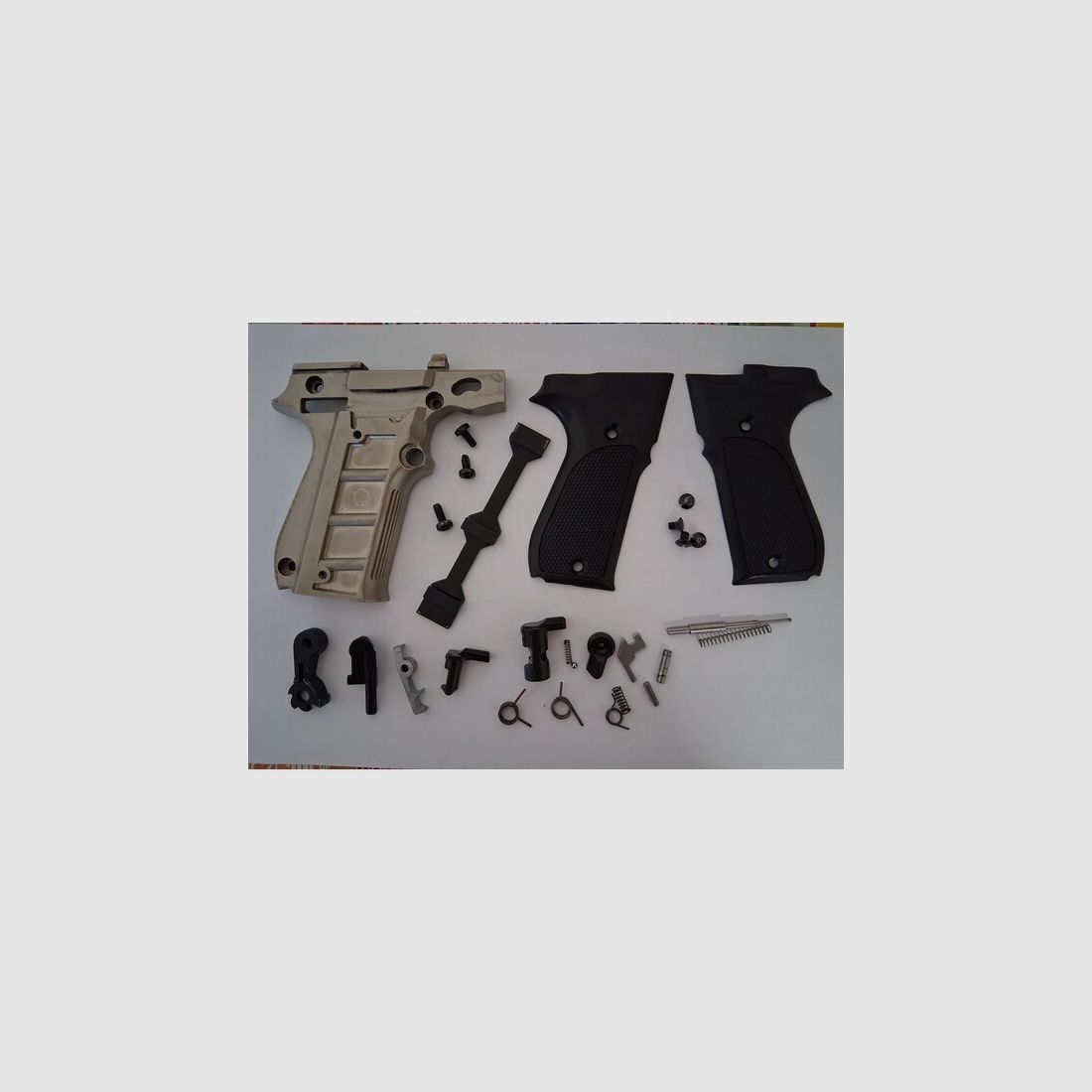 Ersatzteile für Walther P88 nickel PTB-429