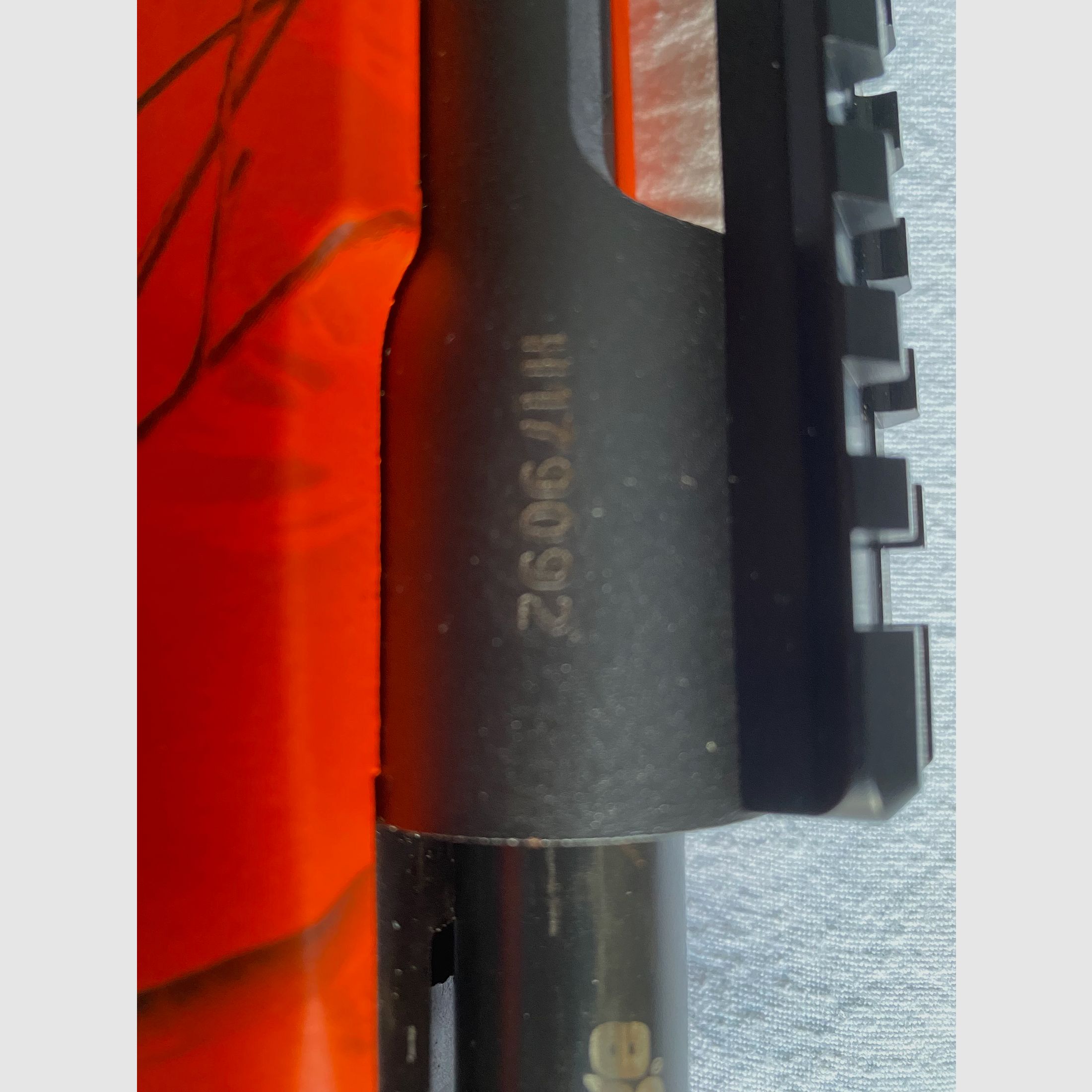 Savage Model 111 Kaliber 9.3x62 mit Montage und Aimpoint Micro T-1 2MOA
