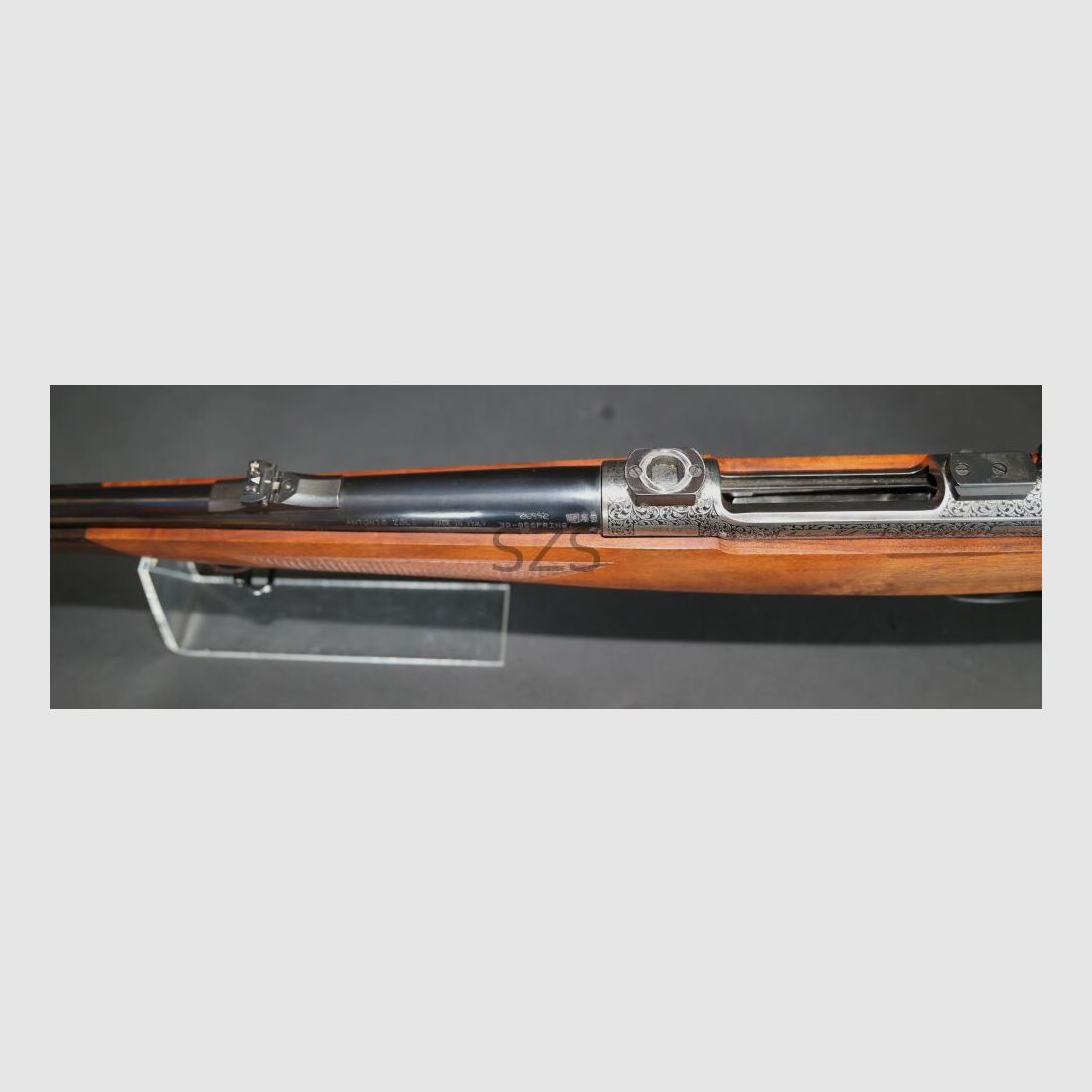 Zoli AZ1900 Luxury
