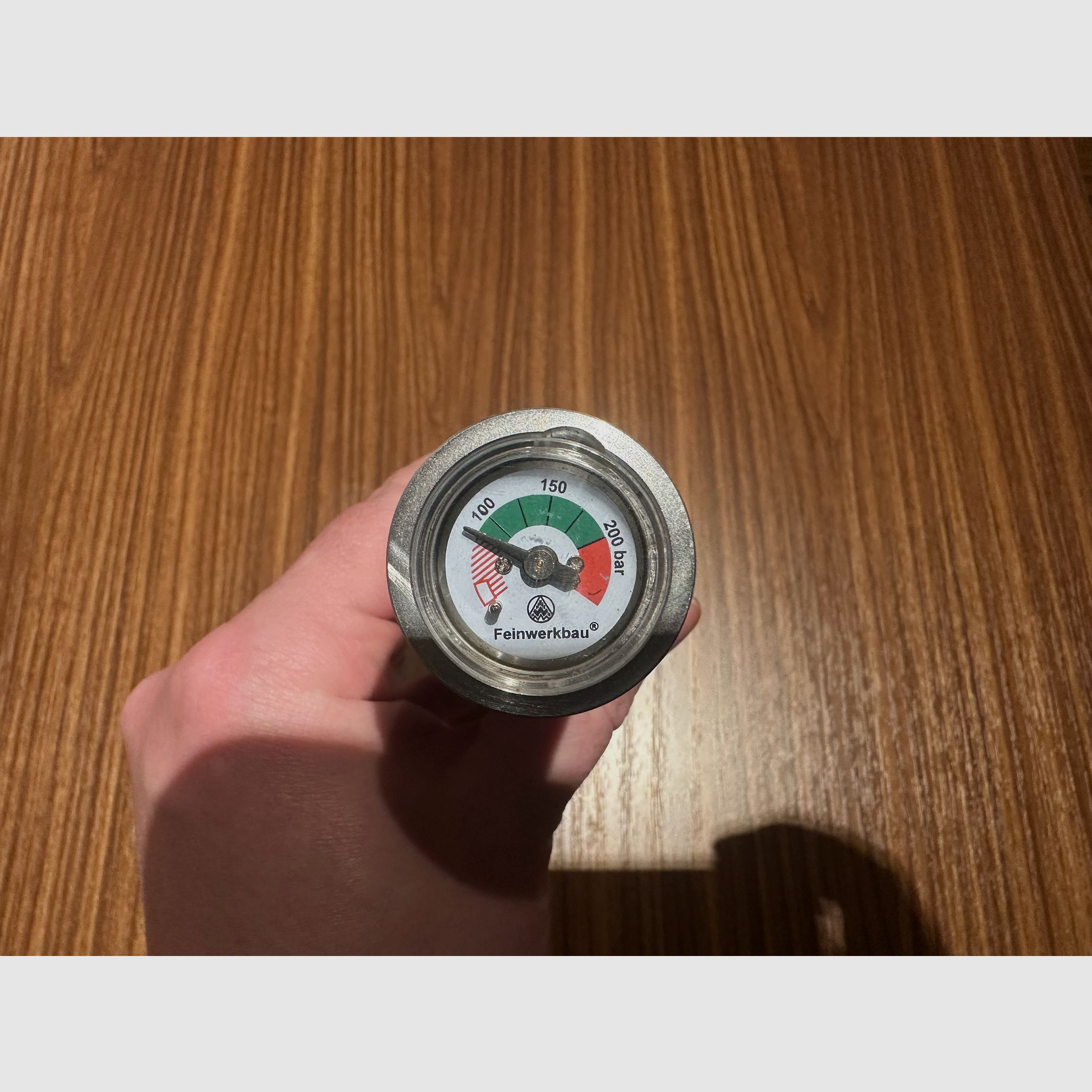 cartuccia usata Feinwerkbau pistola ad aria P44