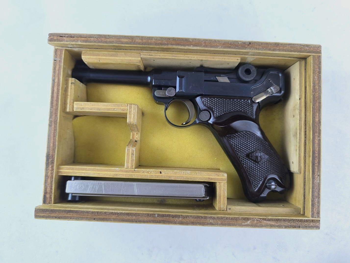 Pistola Mauser DWM cal. 9mmP – Modello 1920, immagine 1 di 9